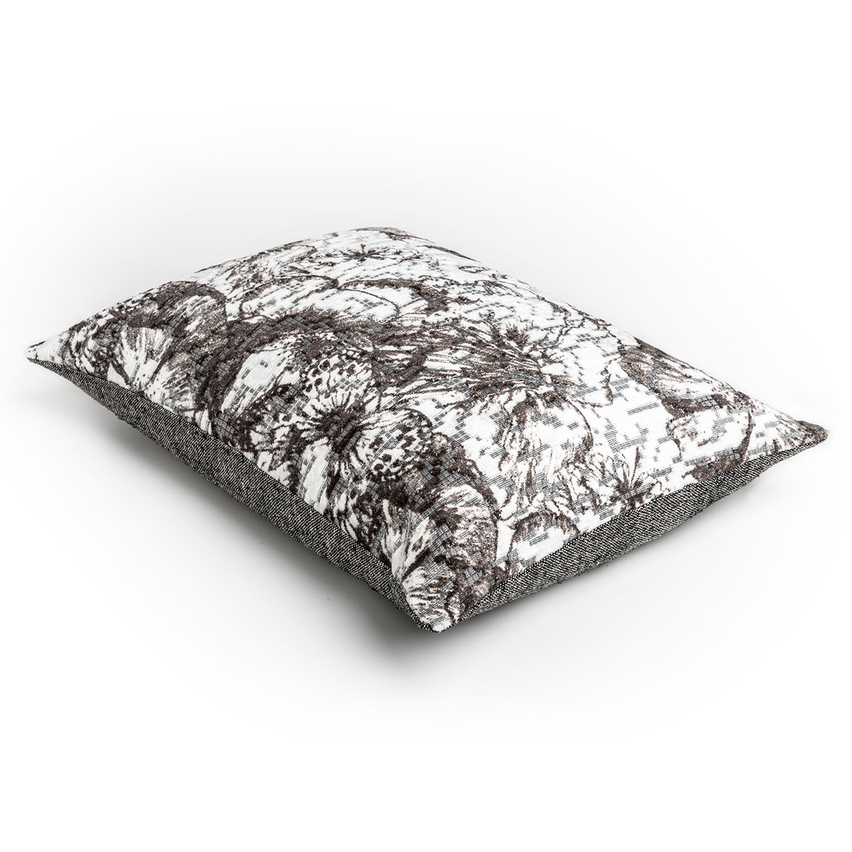 Mrs.Me Sierkussen Daisy Velours White Black 45 x 60 cm Mrs.Me Sierkussen Daisy Velours White Black 45 x 60 cm
