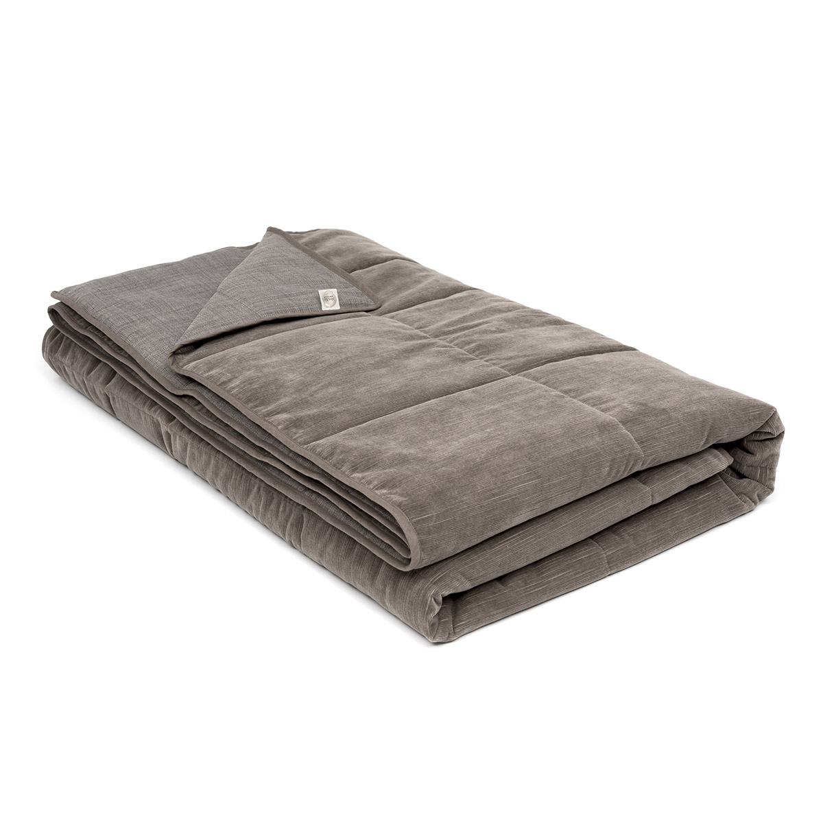 Mrs.Me Bedeind Sprei Hero Velours Taupe 140 x 300 cm Mrs.Me Bedeind Sprei Hero Velours Taupe 140 x 300 cm