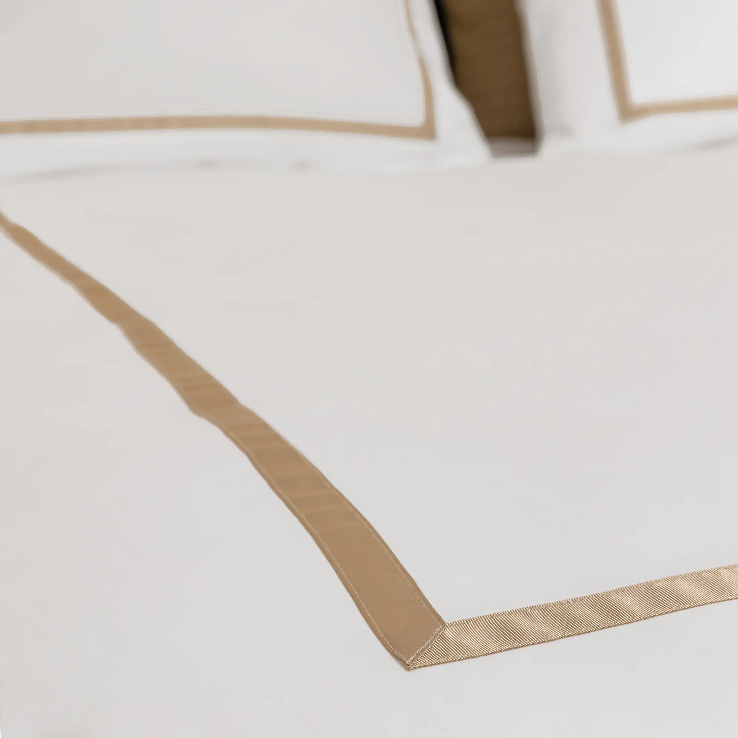 Dommelin Dekbedovertrekset Mirror Satijn 600TC Wit